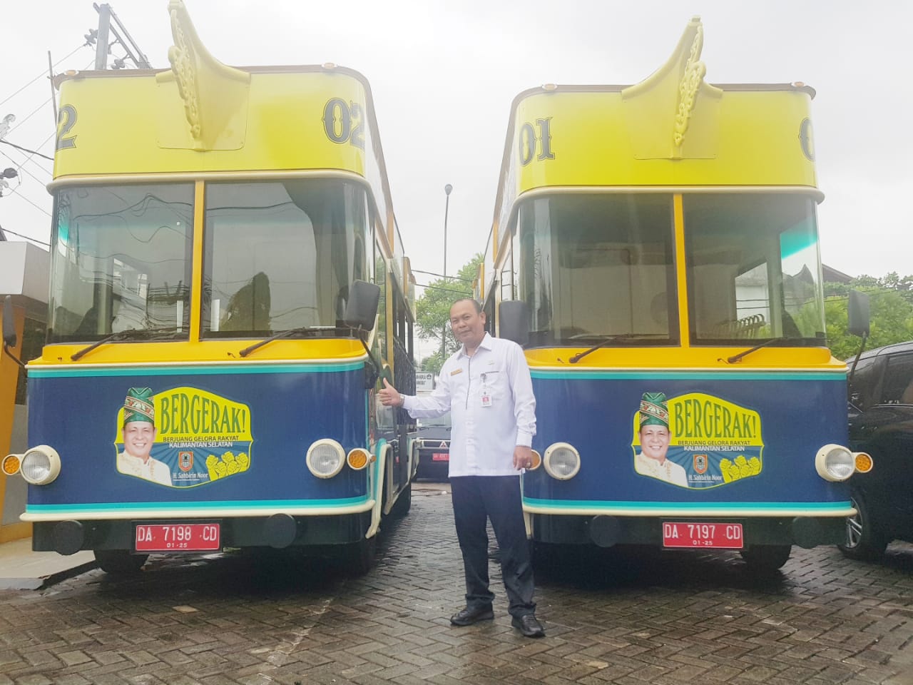  Gubernur Kalsel Launching Bus Wisata di HPN 2020