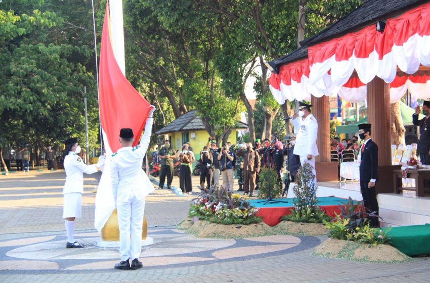  Wali Kota Bekasi Pimpin Upacara HUT RI Ke-75