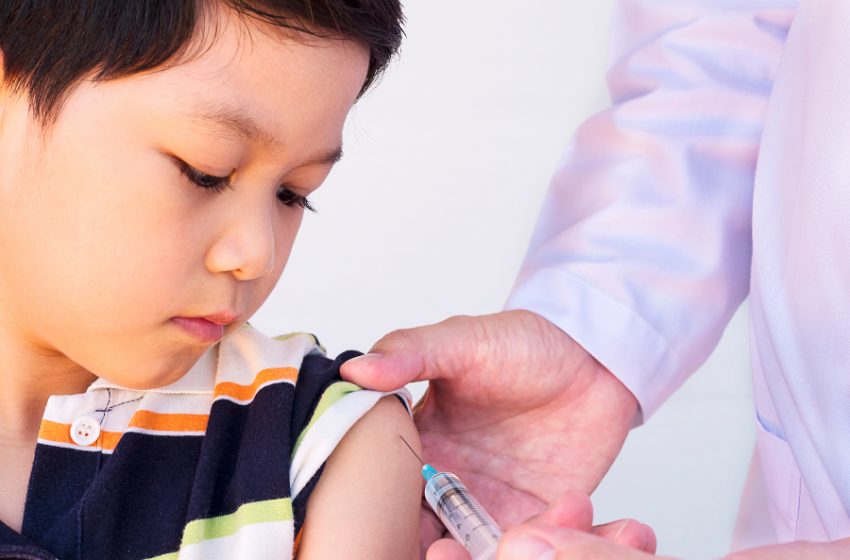  Jangan Termakan Hoaks, Vaksin dan Imunisasi Sangat Penting Bagi Keselamatan Jiwa