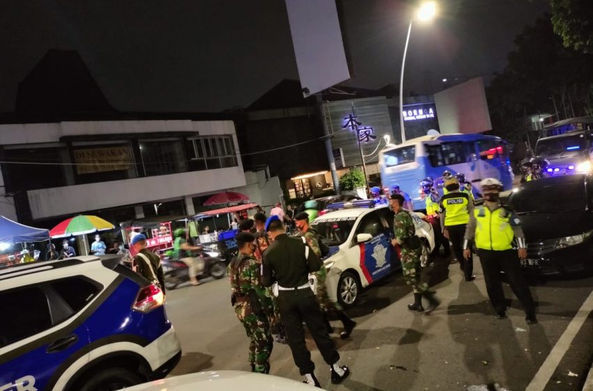 Sinergitas Kodam Jaya dan Polda Metro Laksanakan Patroli Gabungan 