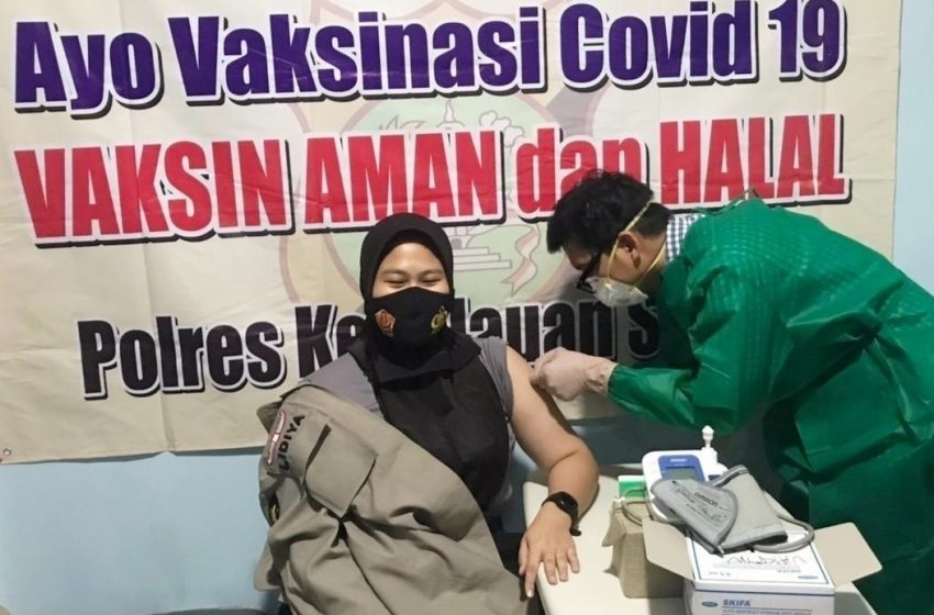  Dukung Program Vaksinasi, Personel Polres Kep Seribu Hari ini Divaksin Covid-19