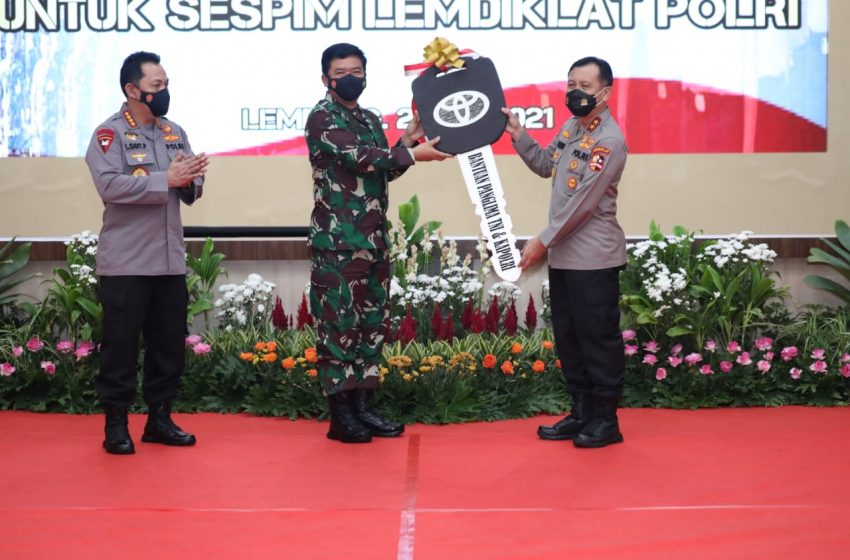  Kasespim Lemdiklat Polri, Terima Bantuan Kendaraan Dinas Dari Panglima TNI dan Kapolri