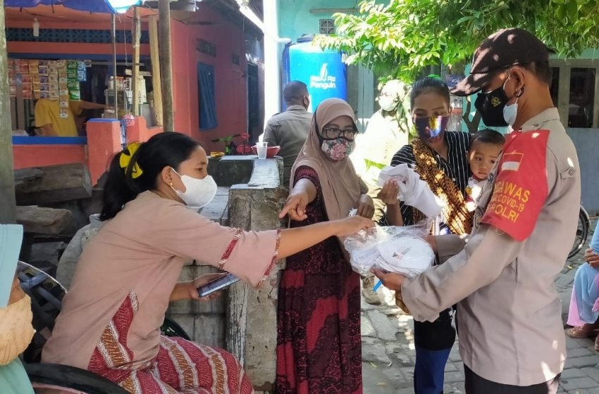  Perkuat PPKM Mikro, Polres Kep Seribu Bagikan 1.600 Masker Medis di 8 Pulau