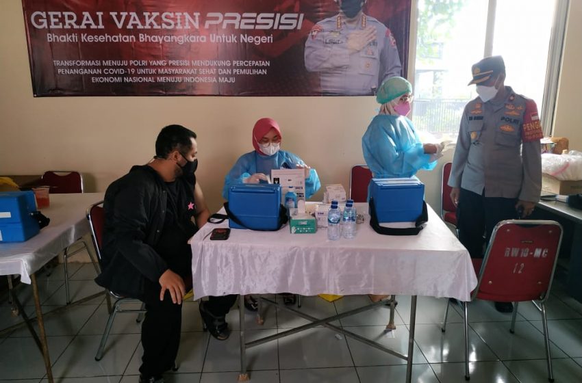  Vaksinasi Massal Dosis II (Berbasis Kelurahan) untuk Warga Perumahan Mega Cinere