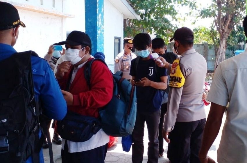  Tiba di Pulau Tidung, 16 Warga diwajibkan Scan Barcode Aplikasi Peduli Lindungi