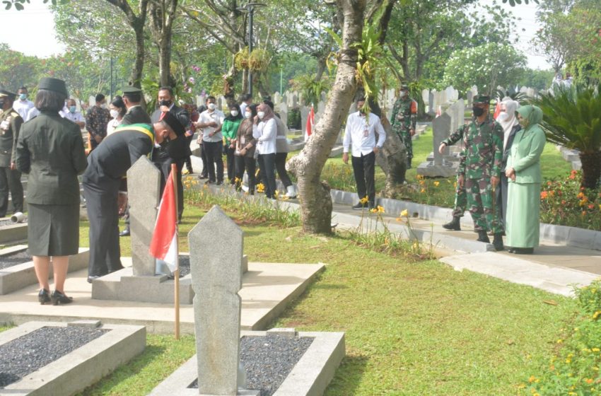  Dankogartap-1/Jakarta Tinjau Gladi Bersih Peringatan Hari Pahlawan
