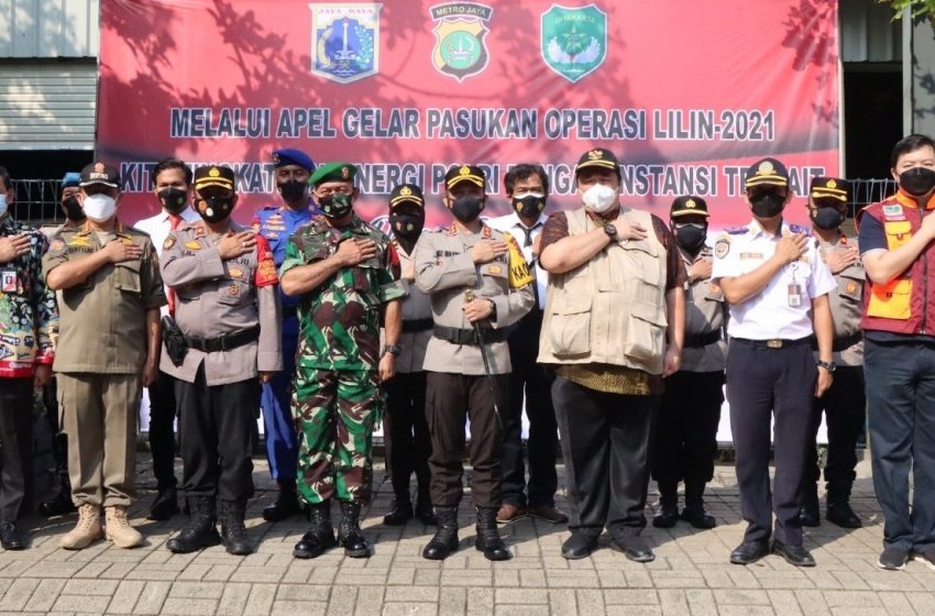  Kapolres Kepulauan Seribu Pimpin Apel Gelar Pasukan Ops Lilin Jaya-2021 Dalam Rangka Nataru