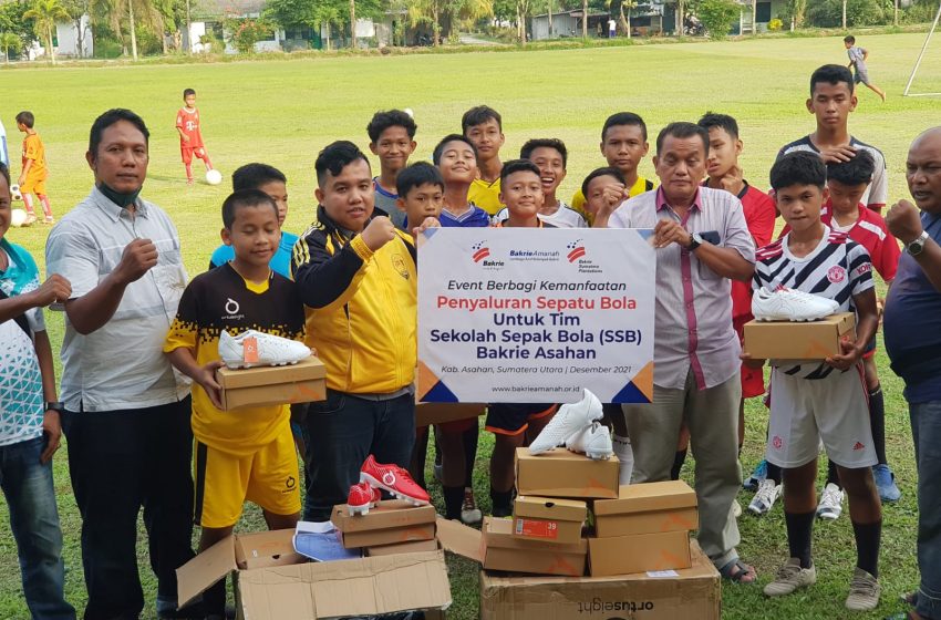  Sukses di FJL U-13 Piala Cirebon, Bakrie Amanah Beri Hadiah ke SSB Bakrie Asahan