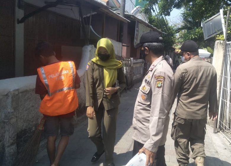  Ops Yustisi Gabungan Polsek Kep Seribu Utara di Dua Pulau Dapati 5 Pelanggar ProKes