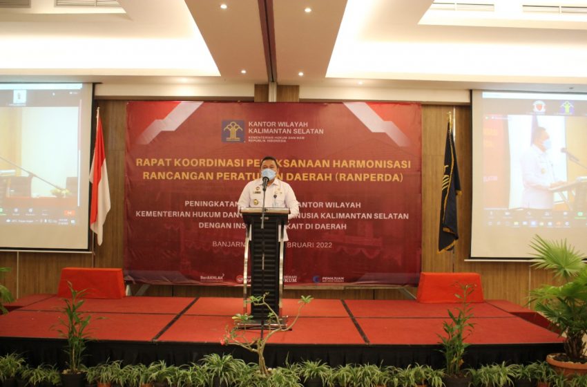  Rakor Harmonisasi Ranperda, Plt. Kakanwil Kemenkumham Kalsel Ingatkan Pentingnya Sinergi Dalam Pembentukan Produk Hukum Daerah