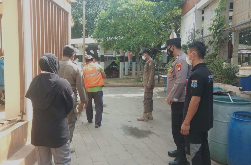  9 Pelanggar ProKes di Sanksi oleh Tim Ops Yustisi Gabungan Polsek Kep Seribu Selatan