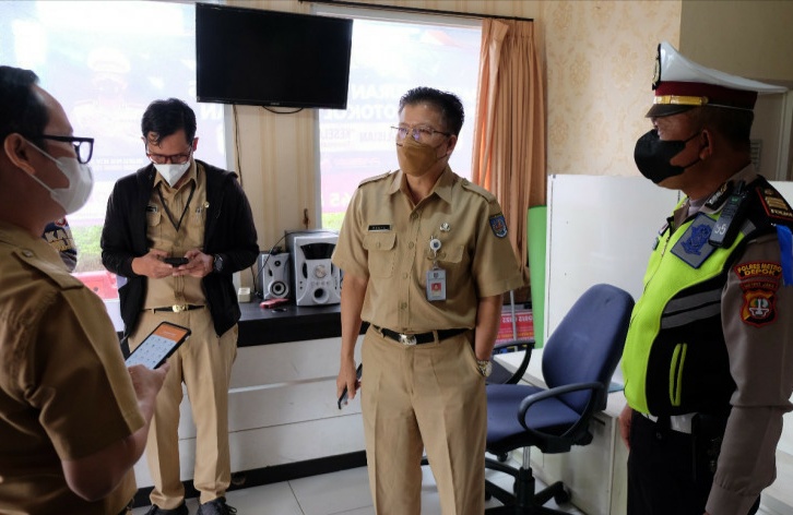  Berikan Kemudahan Pelayanan, Diskominfo Kota Depok Pasang Fasilitas Wifi di Pos Polisi Pospol Simpang Juanda