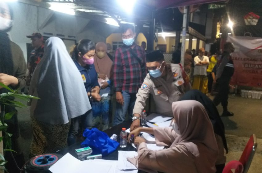  Direktorat Binmas Polda Metro Jaya Gelar Vaksinasi di Kediaman Tokoh Masyarakat, 217 Orang divaksinasi Covid-19,