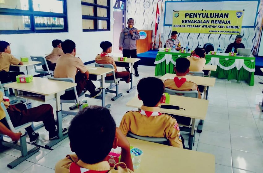  Siswa SMPN 285 Pulau Untung Jawa Dapat Penyuluhan Kenakalan Remaja dari Polres Kep Seribu