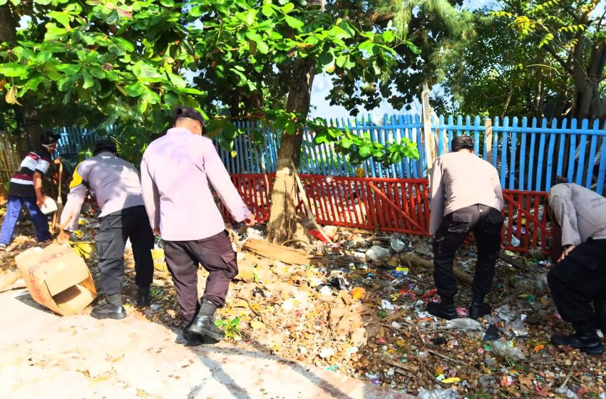  Gandeng Stakeholder Terkait, Polres Kep Seribu Gelar Program Jumat Bersih di 2 Kecamatan
