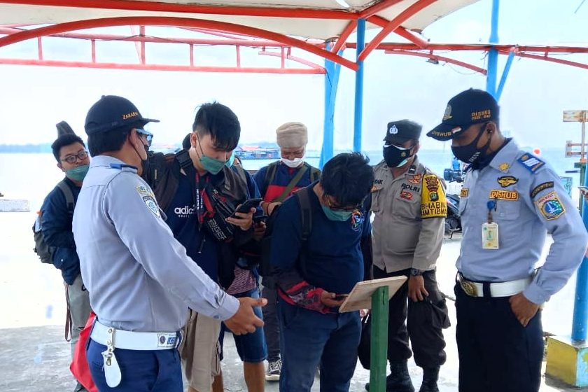  Baru Tiba di Pulau Harapan, 1.237 Wisatawan Diwajibkan Oleh Polsek Kep Seribu Utara Jalani Scan PeduliLindungi