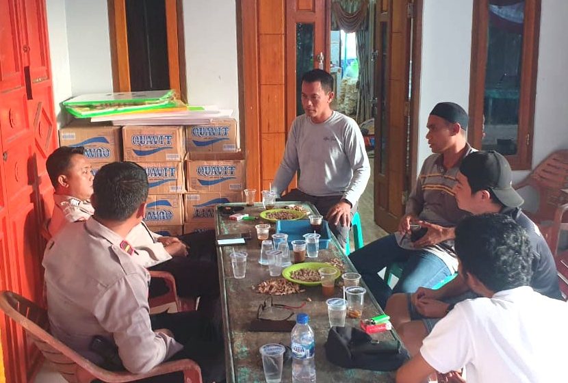  Perkuat Sinergitas, Polsek Kep Seribu Selatan Sambangi Tokoh di 4 Pulau Pemukiman