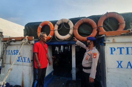 Polres Kep. Seribu Laksanakan Patroli Perairan Guna Ciptakan Sitkamtibmas Aman