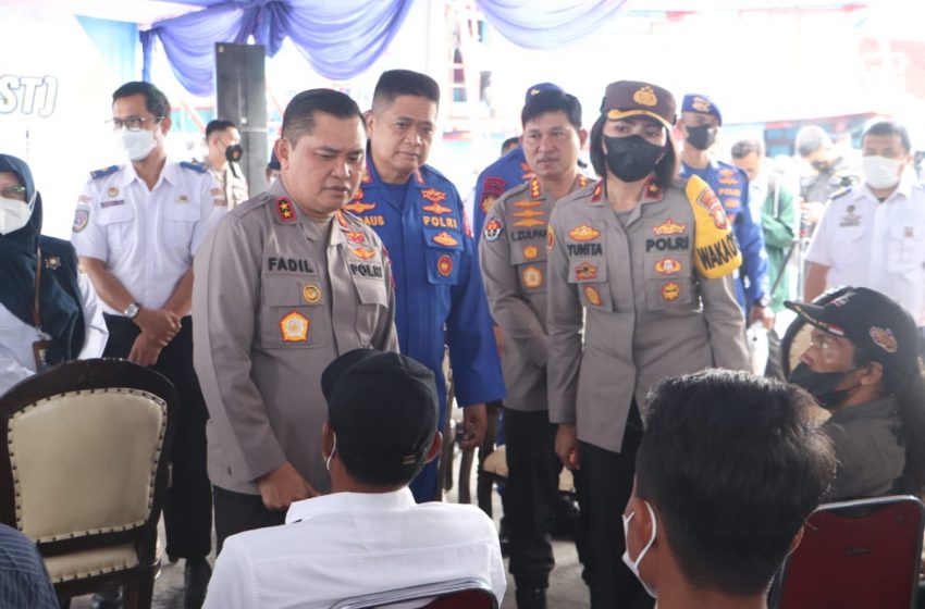  Kapolda Buka Pelatihan Basic Safety Training Kapal Layar Motor Bagi Masyarakat Nelayan Pesisir Jakarta