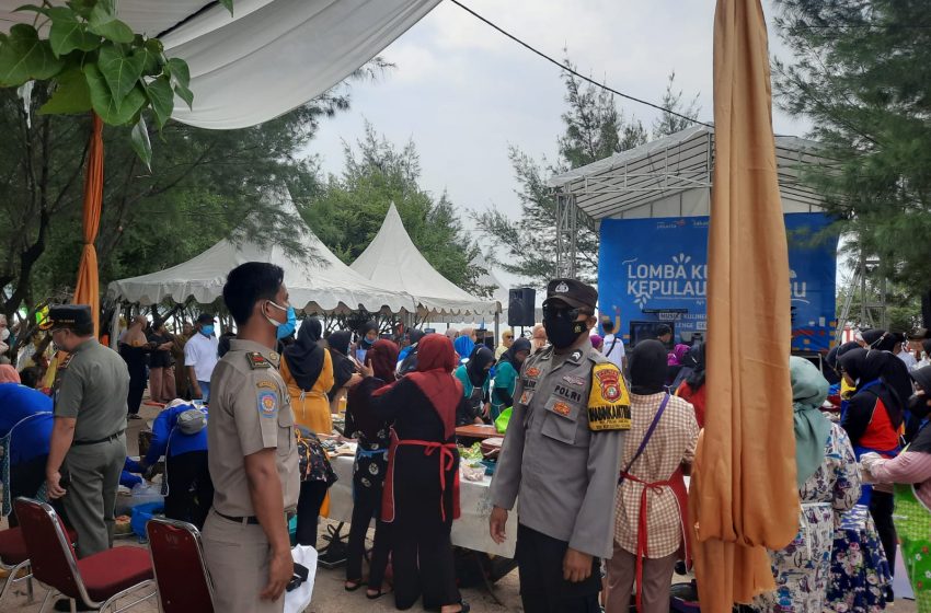  Polsek Kepulauan Seribu Selatan Laksanakan Pengamanan Festival Kuliner Di Pulau Untung Jawa