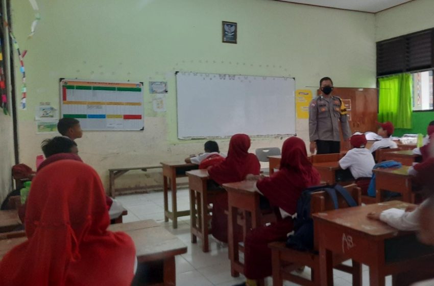  Berikan Edukasi, Bhabinkamtibmas Polsek Kepulauan Seribu Selatan Datangi SDN 02 Pulau Lancang