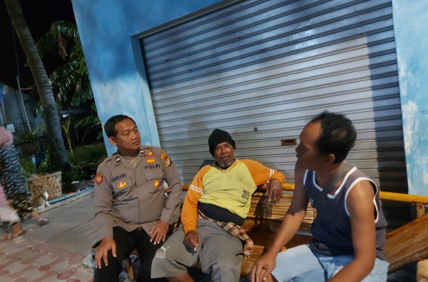  Anggota Polsubsektor Pulau Lancang Gelar Sambang Malam Tomas Ciptakan Sitkamtibmas Aman