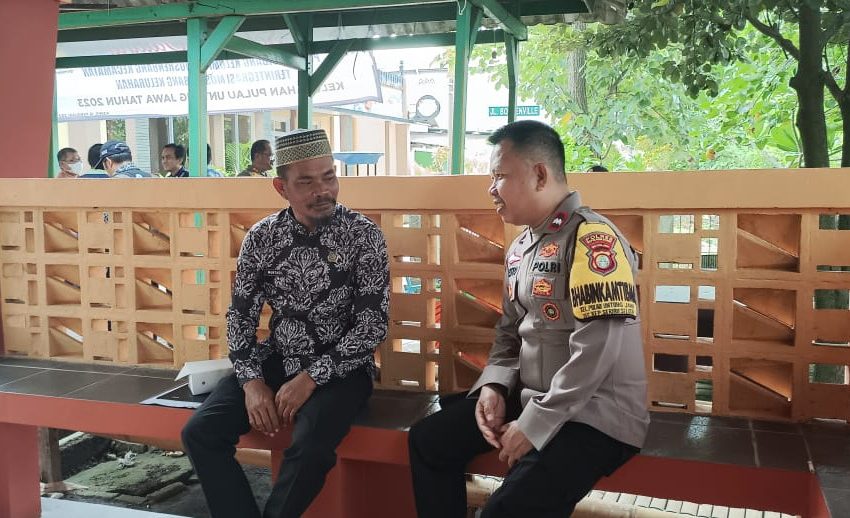  Bhabinkamtibmas Kolaborasi dengan Toga Jaga Kamtibmas di Pulau Untung Jawa
