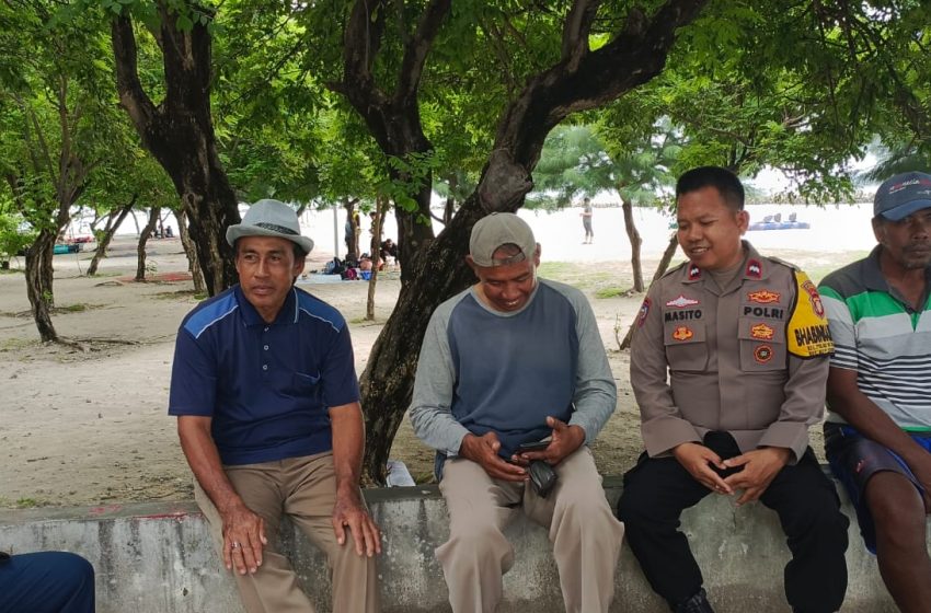  Sambang Warga, Pak Bhabin Pulau Untung Jawa Kuatkan Kolaborasi Dengan Masyarakat