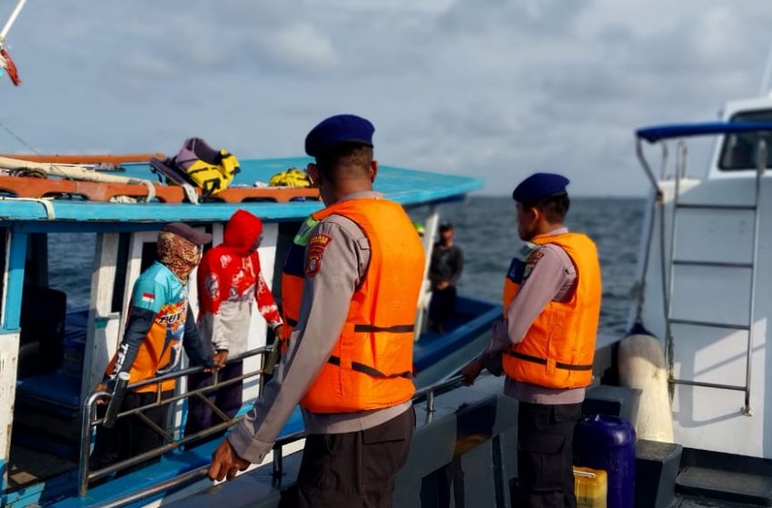  Satuan Polairud Polres Kepulauan Seribu Himbau Nelayan Jaga Keselamatan