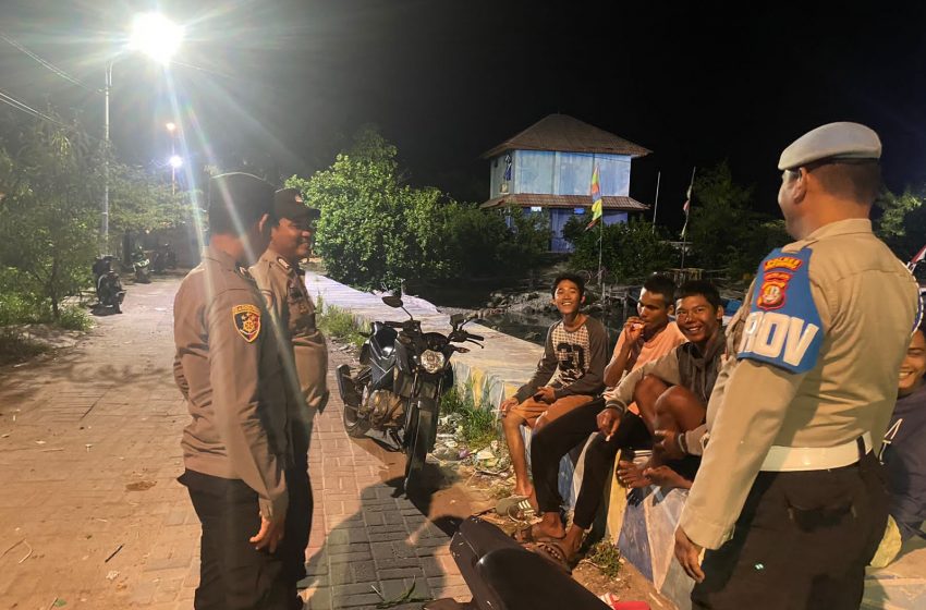  Patroli Malam Ramadhan Kapolsek Kepulauan Seribu Utara Ajak Warga Jaga Kamtibmas