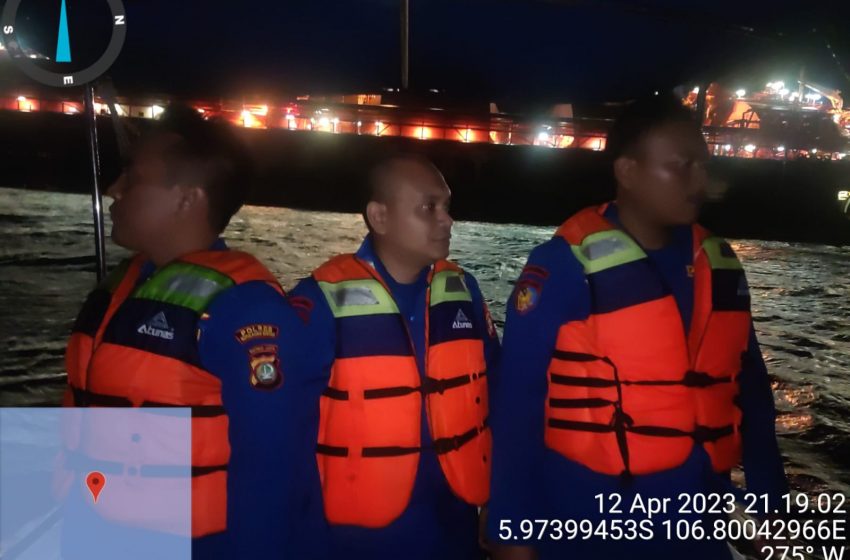 Patroli Perairan Satpolairud Polres Kepuluauan Seribu Sisir Lautan Jaga Kamtibmas