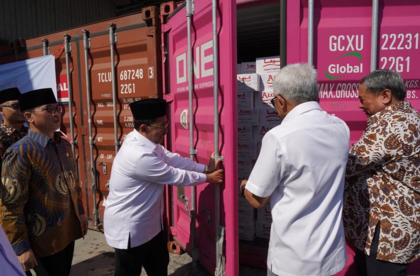  Indonesia Ekspor Perdana Produk UMKM Bumbu dan Tuna untuk Konsumsi Haji