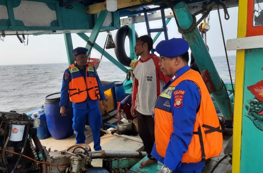  Polres Kepulauan Seribu Patroli Perairan Menjaga Keamanan dan Kondusifitas Laut 