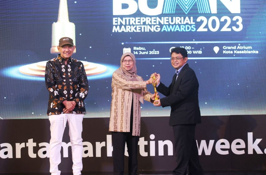  PLN Best of The Best Company di Ajang BUMN Entrepreneurial Marketing Awards 2023