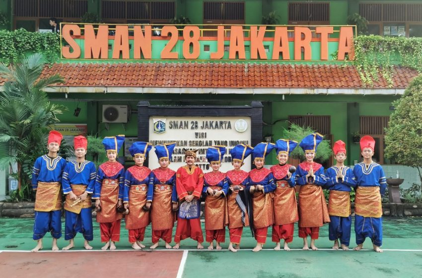  10 Pelajar SMA 28 Jakarta akan mengikuti Gelaran Festival dan Kompetisi Budaya Folklore 2023 di Nasebar Bulgaria