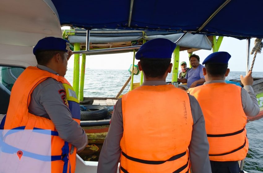  Satuan Polair Polres Kepulauan Seribu Melakukan Patroli Laut di Perairan Pulau Untung Jawa