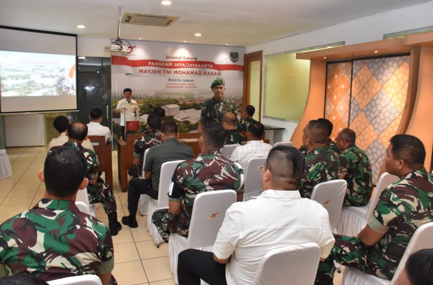  Kunjungan Silaturahmi Pangdam Jaya Ke Perusahaan Keramik Tangerang PT. Arwana Citramulia