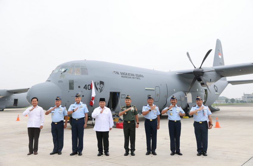  Prabowo Serahkan C-130J Super Hercules Kedua untuk TNI AU