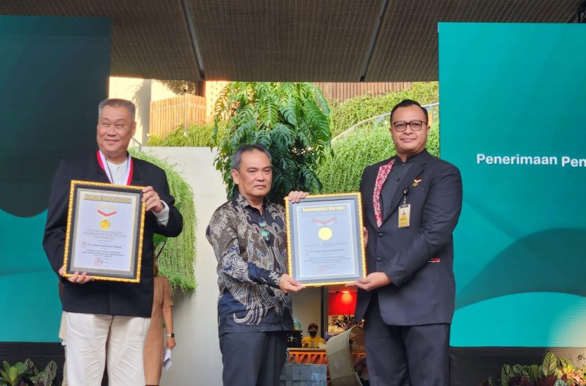  PT Labda Anugerah Tekstil Kembali Raih Anugerah Rekor MURI 
