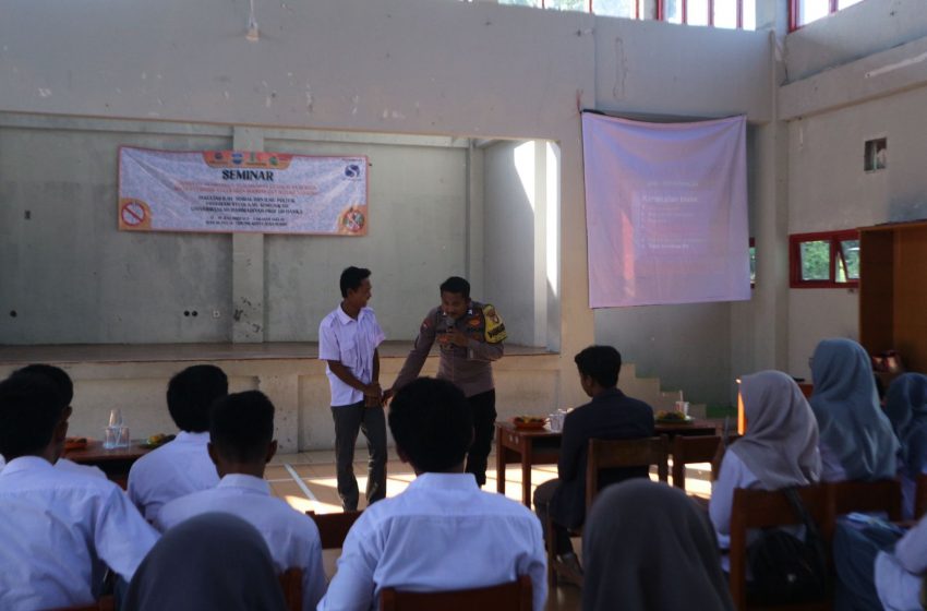  Bhabinkamtibmas Pulau Tidung dan Mahasiswa Fisip Uhamka Edukasi Pencegahan Kenakalan Remaja dan Bahaya Narkoba