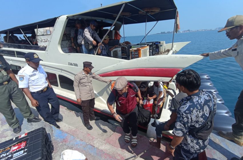  Kapolsubsektor Pulau Pramuka Laksanakan Giat Yan Pam di Dermaga Utama, Wujudkan Keamanan dan Pelayanan Humanis 