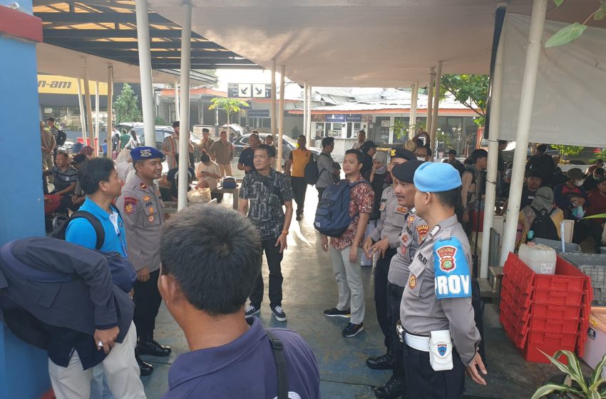 Pengamanan Anggota Polres Kepulauan Seribu di Dermaga 16 dan 17 Marina Ancol 