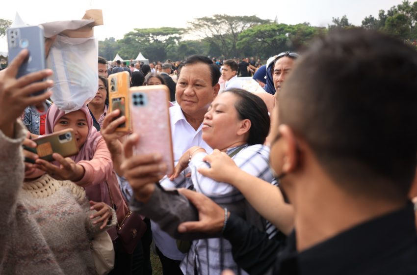  Hormati Jokowi, Prabowo Beri Kode agar Warga Tak Serukan Namanya di Hadapan Presiden