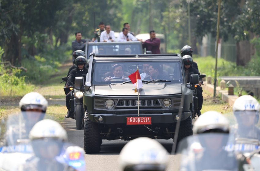  Prabowo Setiri Jokowi, Iriana, dan Erick Naik Maung di Malang