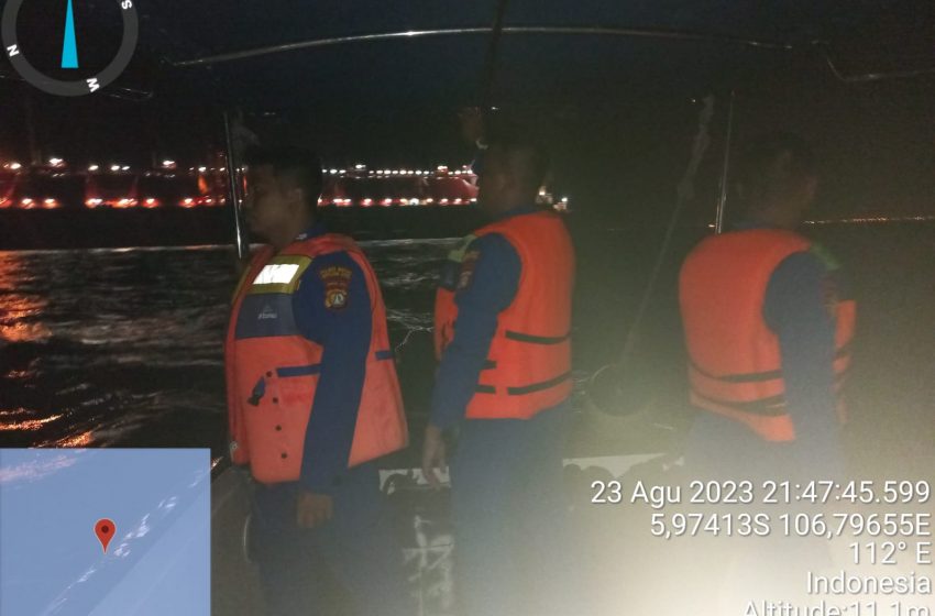  Patroli Malam Satuan Polair Polres Kepulauan Seribu Jaga Keamanan di Pulau Untung Jawa