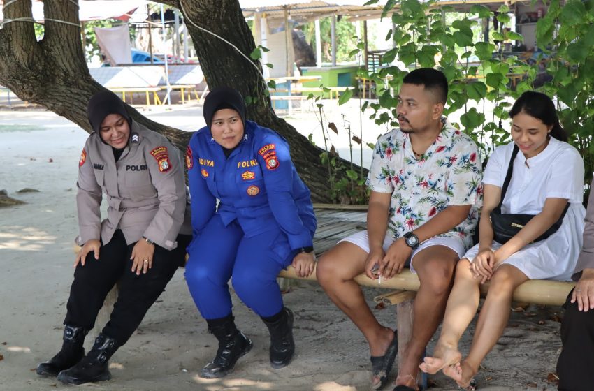  “Jumat Curhat” Bersama Srikandi Polres Kepulauan Seribu di Pulau Tidung 