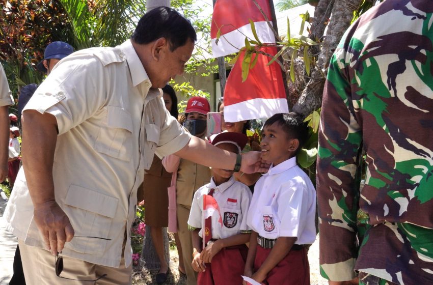 Prabowo Dorong Anak-anak Muda di Pulau Moa Maluku Barat Daya Masuk Unhan RI