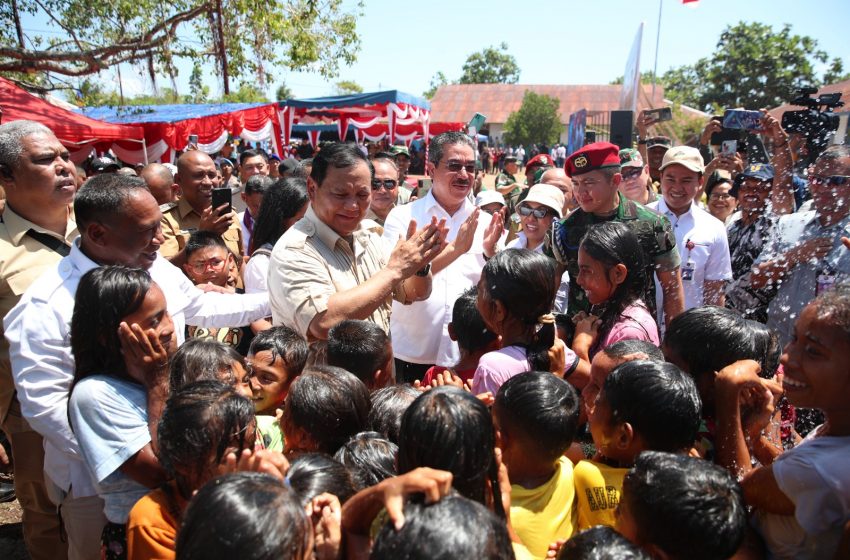  Prabowo Dihadang Ibu-ibu Persit, Diminta Bernyanyi Lagu O Ulate