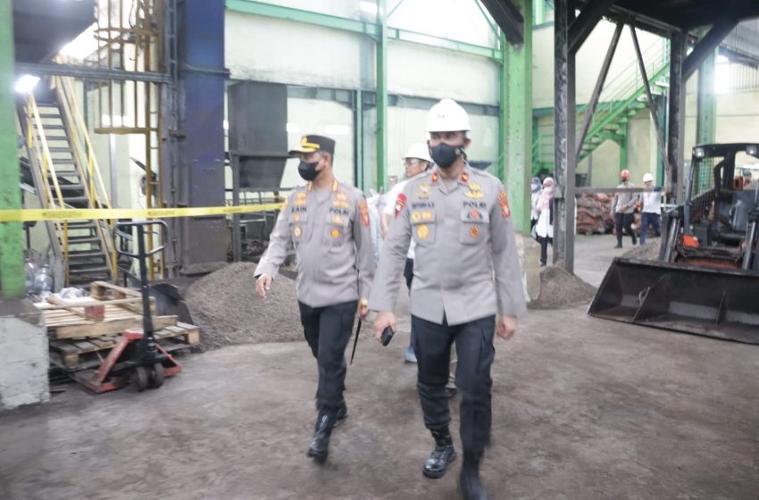  Satgas Pengendalian Pencemaran Udara Polda Metro Jaya Sidak Kawasan Industri Pasir Jaya Tangerang