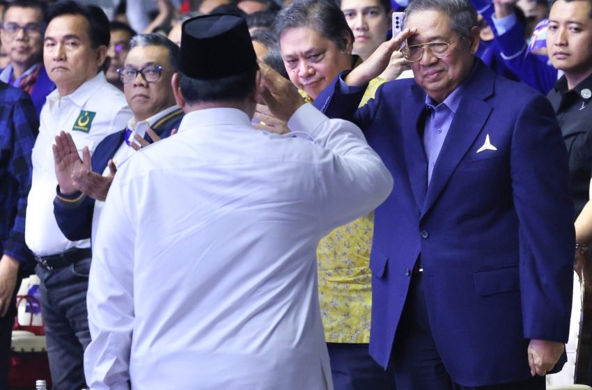  SBY Nyanyikan Lagu untuk Prabowo, Kamu Nggak Sendirian